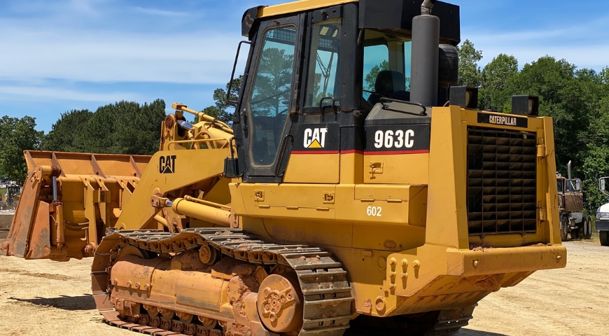 Tips for maintaining your heavy equipment in the summer